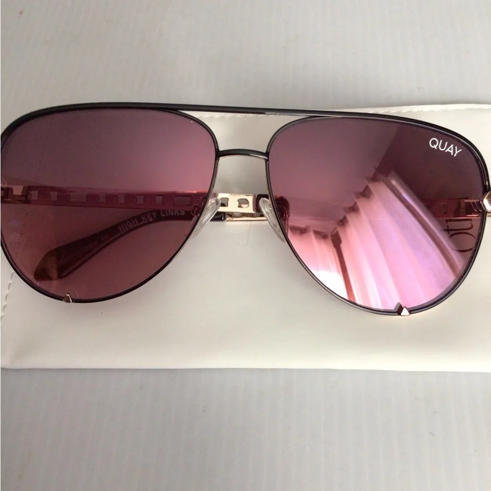 NEW ! Rare Quay Australia HIGH KEY LINKS Purple Gradient Aviator Sunglasses - Picture 3 of 6